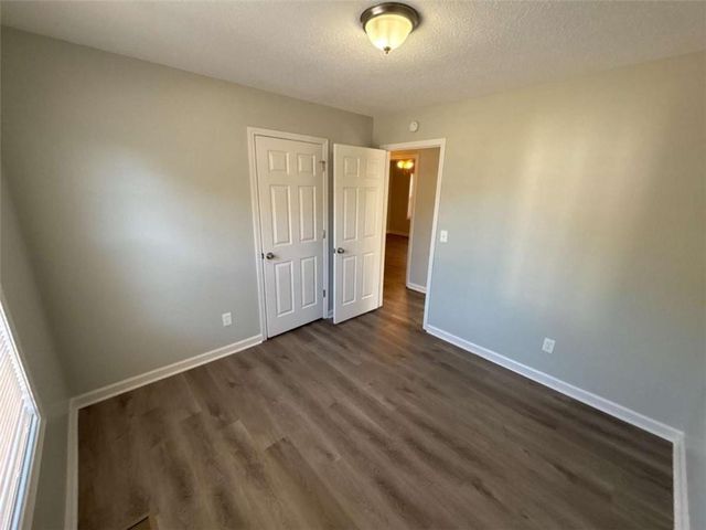 732 Newport Dr, Villa Rica, GA 30180