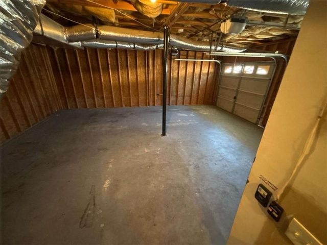 732 Newport Dr, Villa Rica, GA 30180