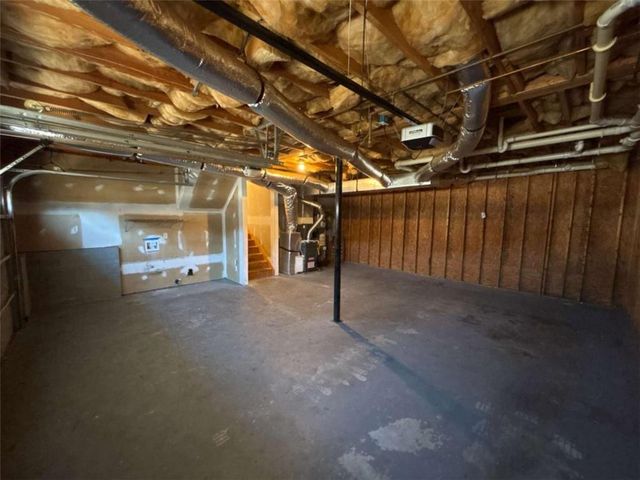 732 Newport Dr, Villa Rica, GA 30180