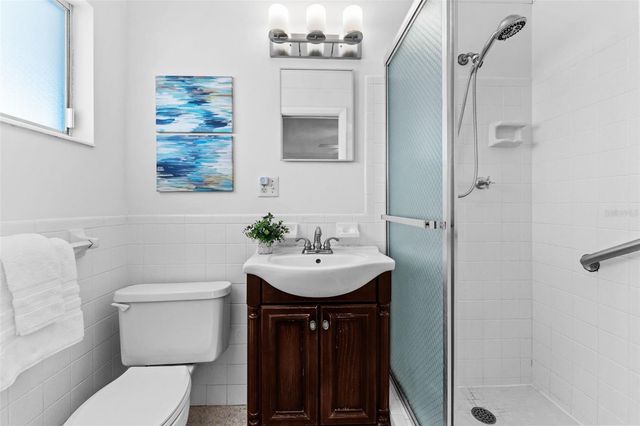 11095 87TH AVENUE, Seminole, FL 33772