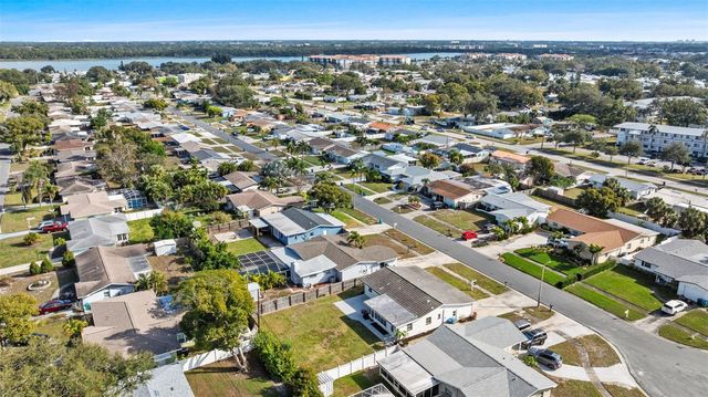 11095 87TH AVENUE, Seminole, FL 33772