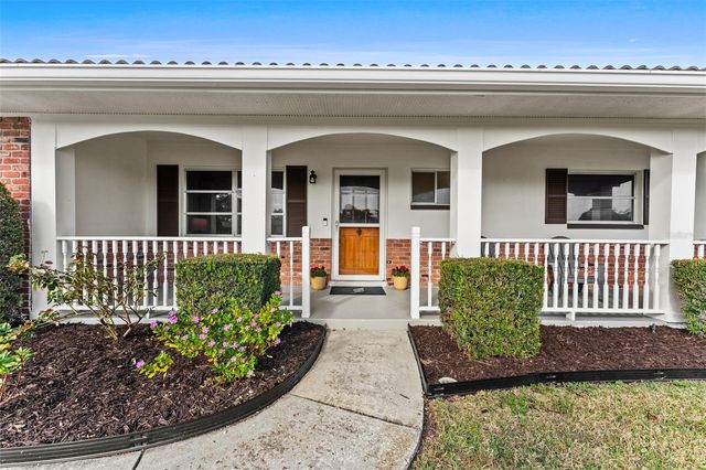 11095 87TH AVENUE, Seminole, FL 33772