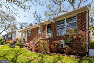 908 N ARLINGTON MILL DR, Arlington, VA 22205