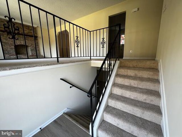 52 FOREST HILL LN, Stafford, VA 22556