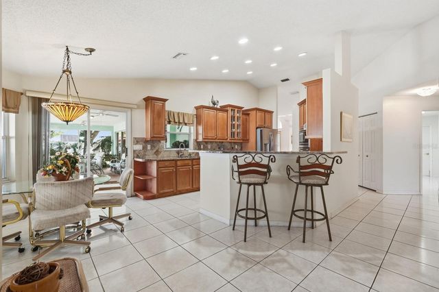 33 POINSETTIA LANE, Palm Coast, FL 32164