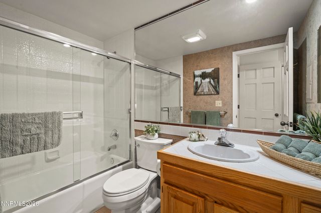 931 Incline Way 230, Incline Village, NV 89451