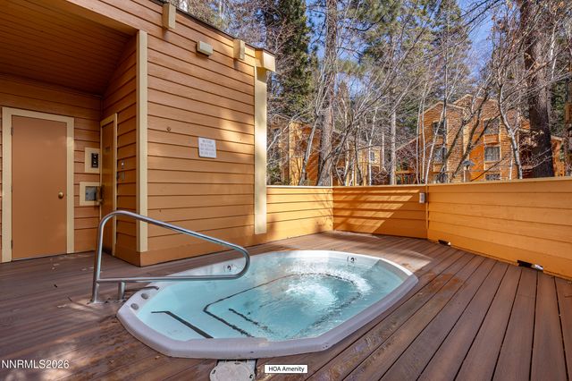 931 Incline Way 230, Incline Village, NV 89451