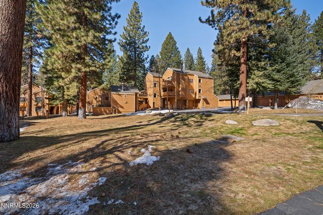 931 Incline Way 230, Incline Village, NV 89451