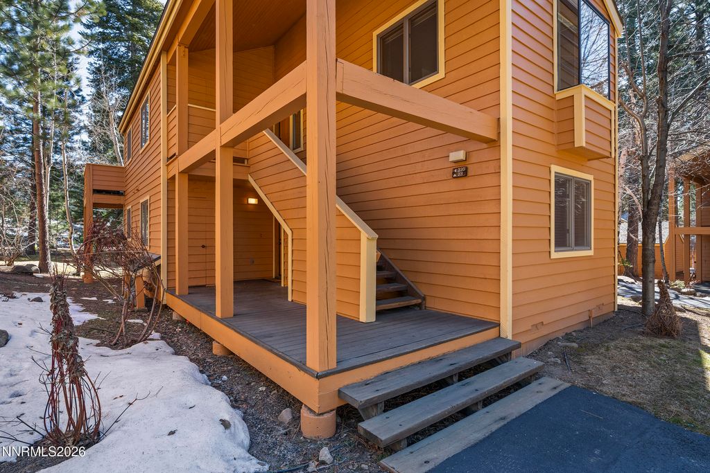 931 Incline Way 230, Incline Village, NV 89451