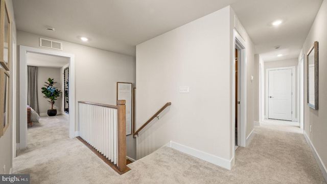 192 STEINER WAY, Perkiomenville, PA 18074