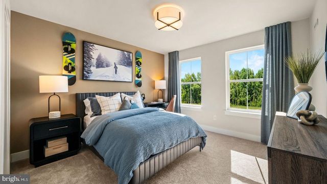 192 STEINER WAY, Perkiomenville, PA 18074