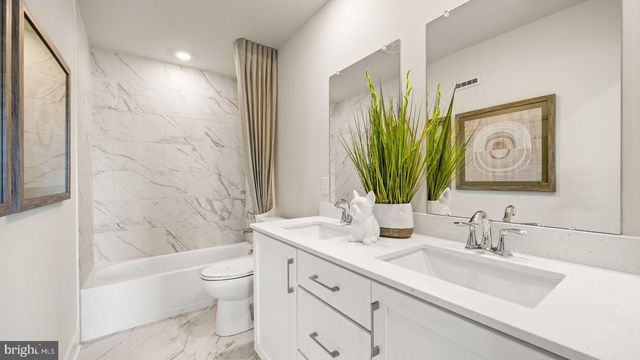 192 STEINER WAY, Perkiomenville, PA 18074