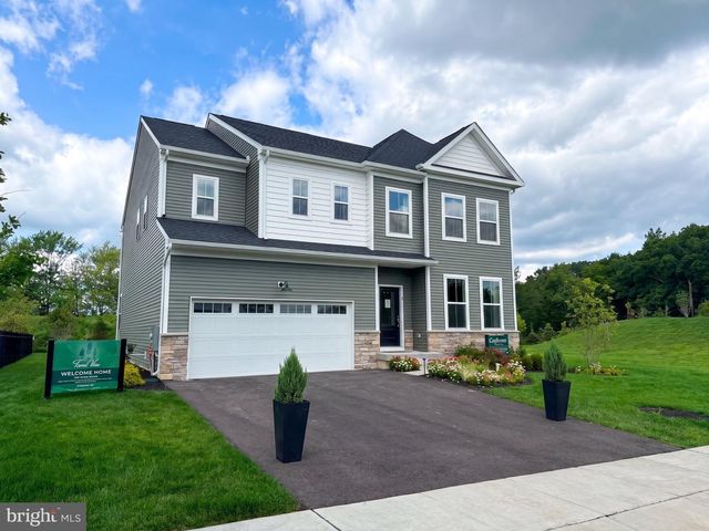 192 STEINER WAY, Perkiomenville, PA 18074