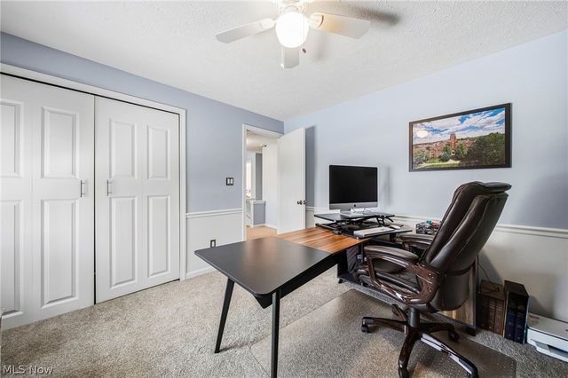 424 Locklie Drive, Highland Heights, OH 44143