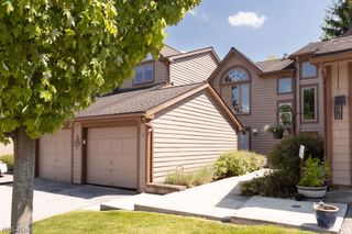 3 Hanover Lane, Beachwood, OH 44122