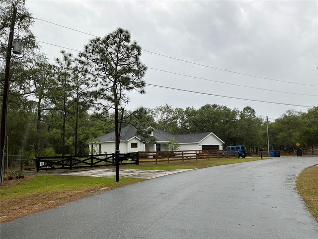 10353 MEADOW WREN AVENUE, Weeki Wachee, FL 34613