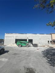 4500 NW 135th St, Opa-locka, FL 33054