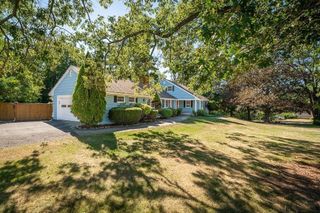 219 Topsfield Road, Wenham, MA 01984