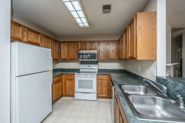 120 Two Pond Loop, Ladson, SC 29456