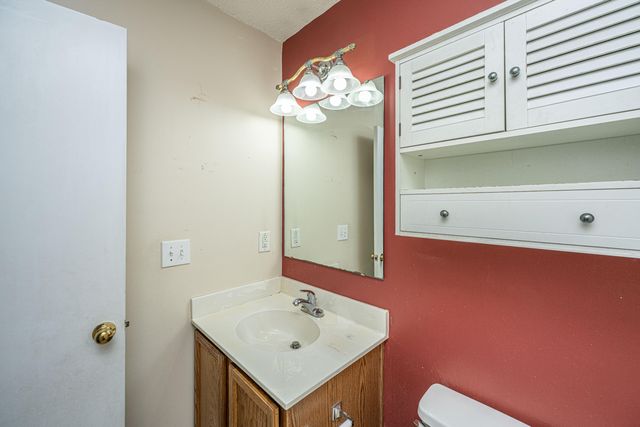 120 Two Pond Loop, Ladson, SC 29456