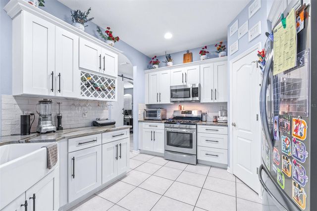 16320 BRIDGEWALK DRIVE, Lithia, FL 33547