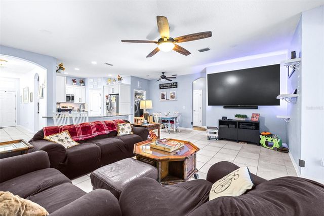 16320 BRIDGEWALK DRIVE, Lithia, FL 33547