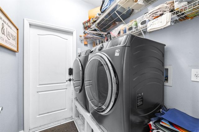 16320 BRIDGEWALK DRIVE, Lithia, FL 33547