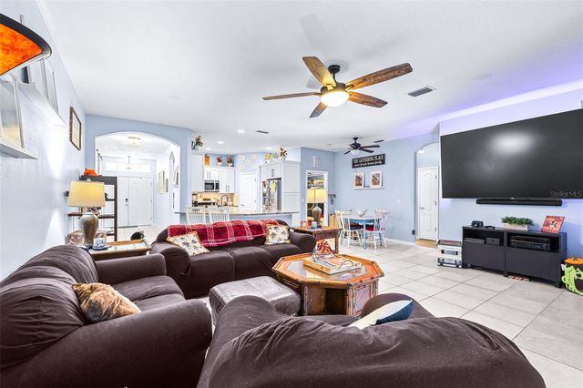 16320 BRIDGEWALK DRIVE, Lithia, FL 33547