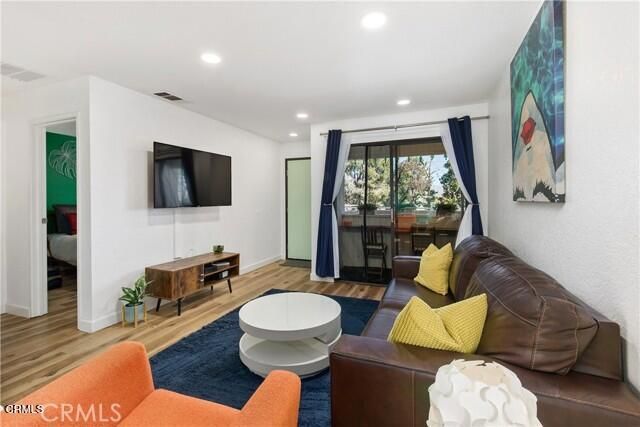 2821 N Los Felices Road 208, Palm Springs, CA 92262