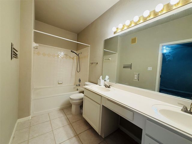 2100 Pipers Field Drive 55, Austin, TX 78758