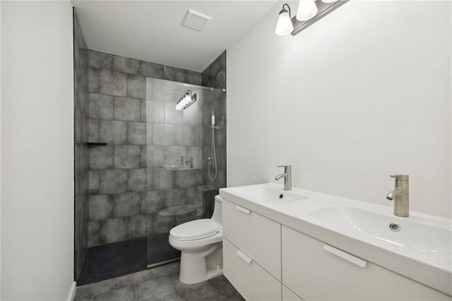 698 Garibaldi SW Street, Atlanta, GA 30310