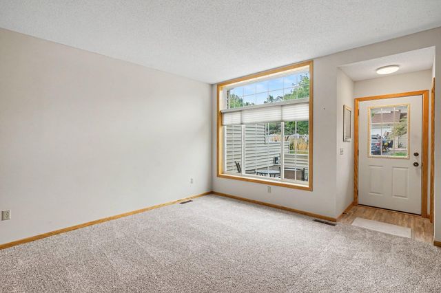 15345 Greenhaven Lane 103, Burnsville, MN 55306