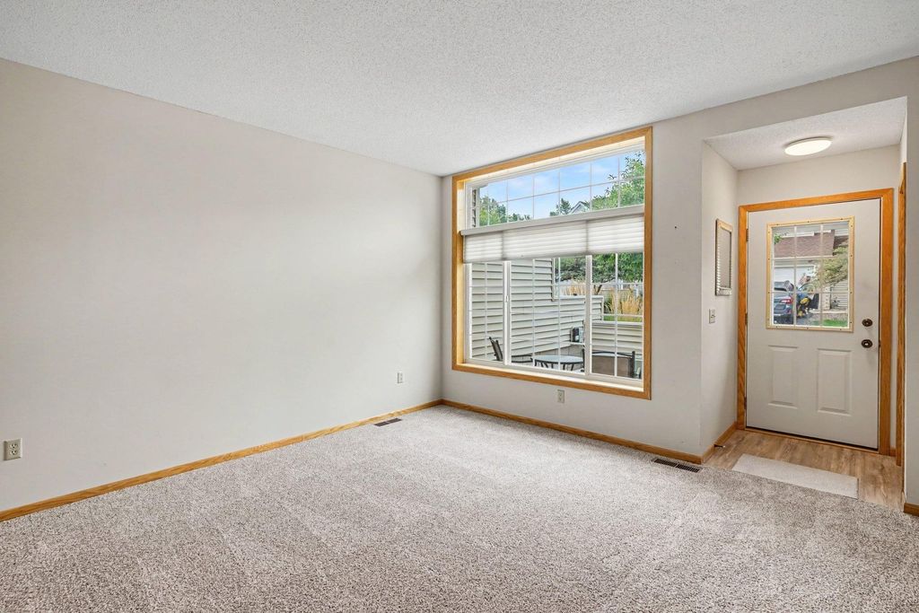15345 Greenhaven Lane 103, Burnsville, MN 55306 — photo 3