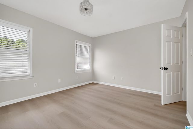 2204 ASCOT LANE, Birmingham, AL 35216