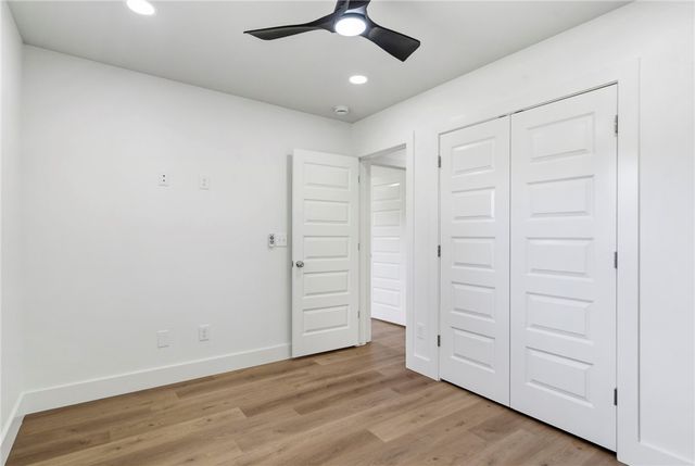 916 S 13th Place, Rogers, AR 72758