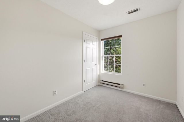 200 FREETON CT, Stephens City, VA 22655