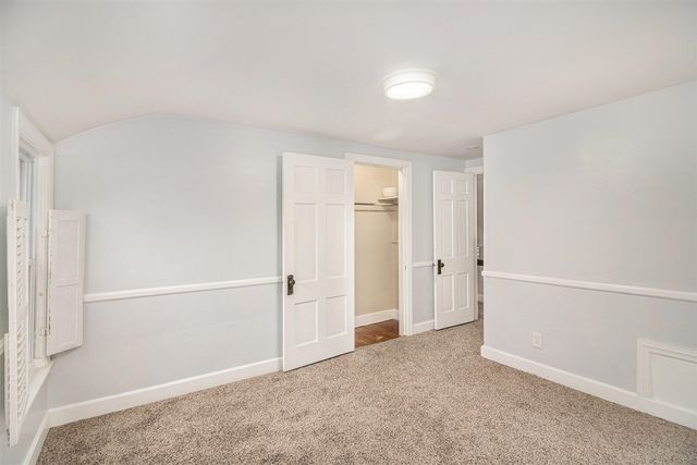 6953 Mayburn Street, Dearborn Heights, MI 48127