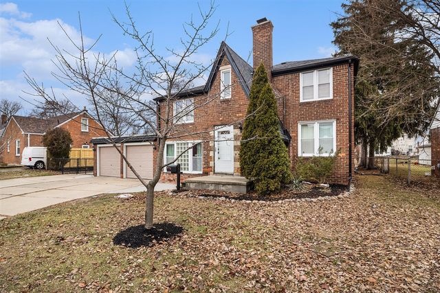 6953 Mayburn Street, Dearborn Heights, MI 48127