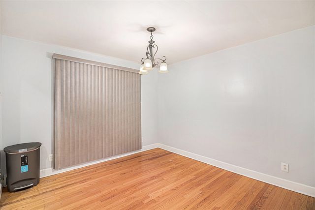 6953 Mayburn Street, Dearborn Heights, MI 48127