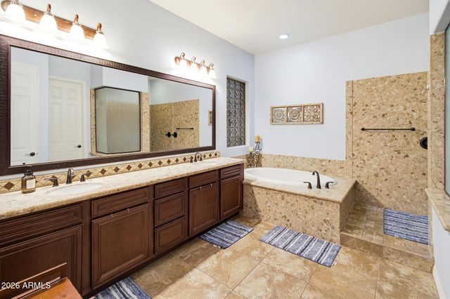 8771 W JJ RANCH Road, Peoria, AZ 85383