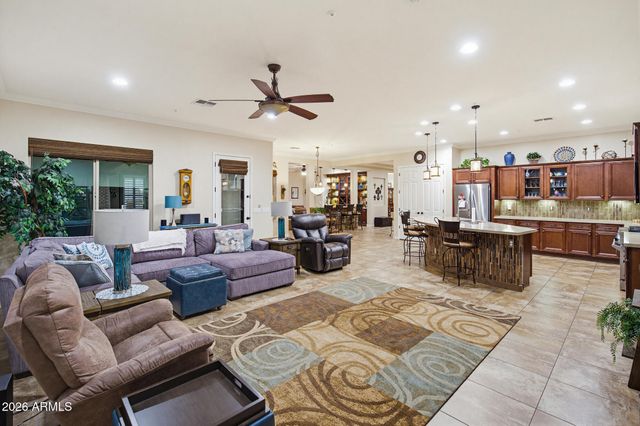 8771 W JJ RANCH Road, Peoria, AZ 85383