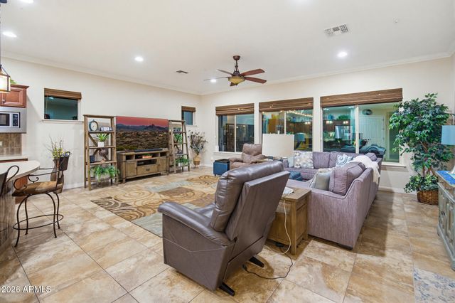 8771 W JJ RANCH Road, Peoria, AZ 85383