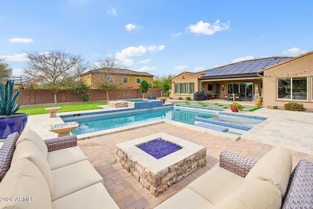 8771 W JJ RANCH Road, Peoria, AZ 85383