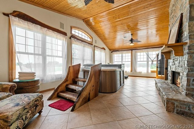 10034 E 233rd S, Porum, OK 74455