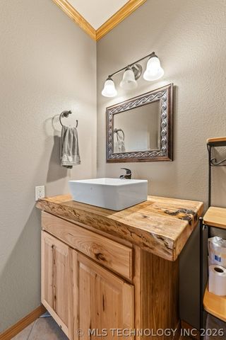 10034 E 233rd S, Porum, OK 74455