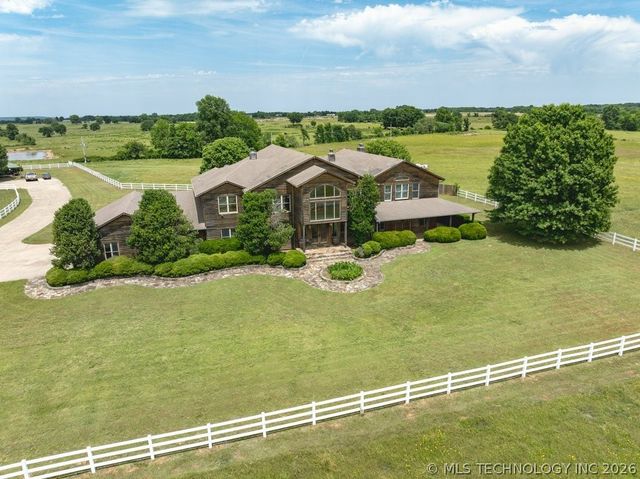 10034 E 233rd S, Porum, OK 74455