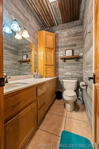 10034 E 233rd S, Porum, OK 74455