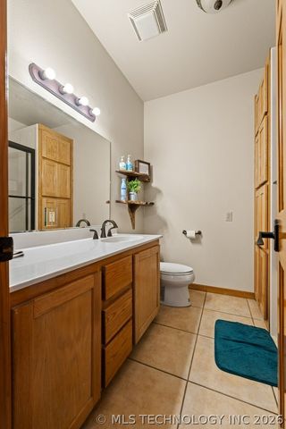 10034 E 233rd S, Porum, OK 74455