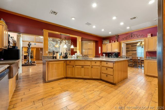 10034 E 233rd S, Porum, OK 74455