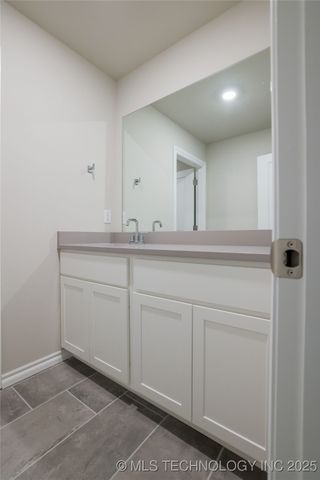 2416 W Birmingham Street, Broken Arrow, OK 74011